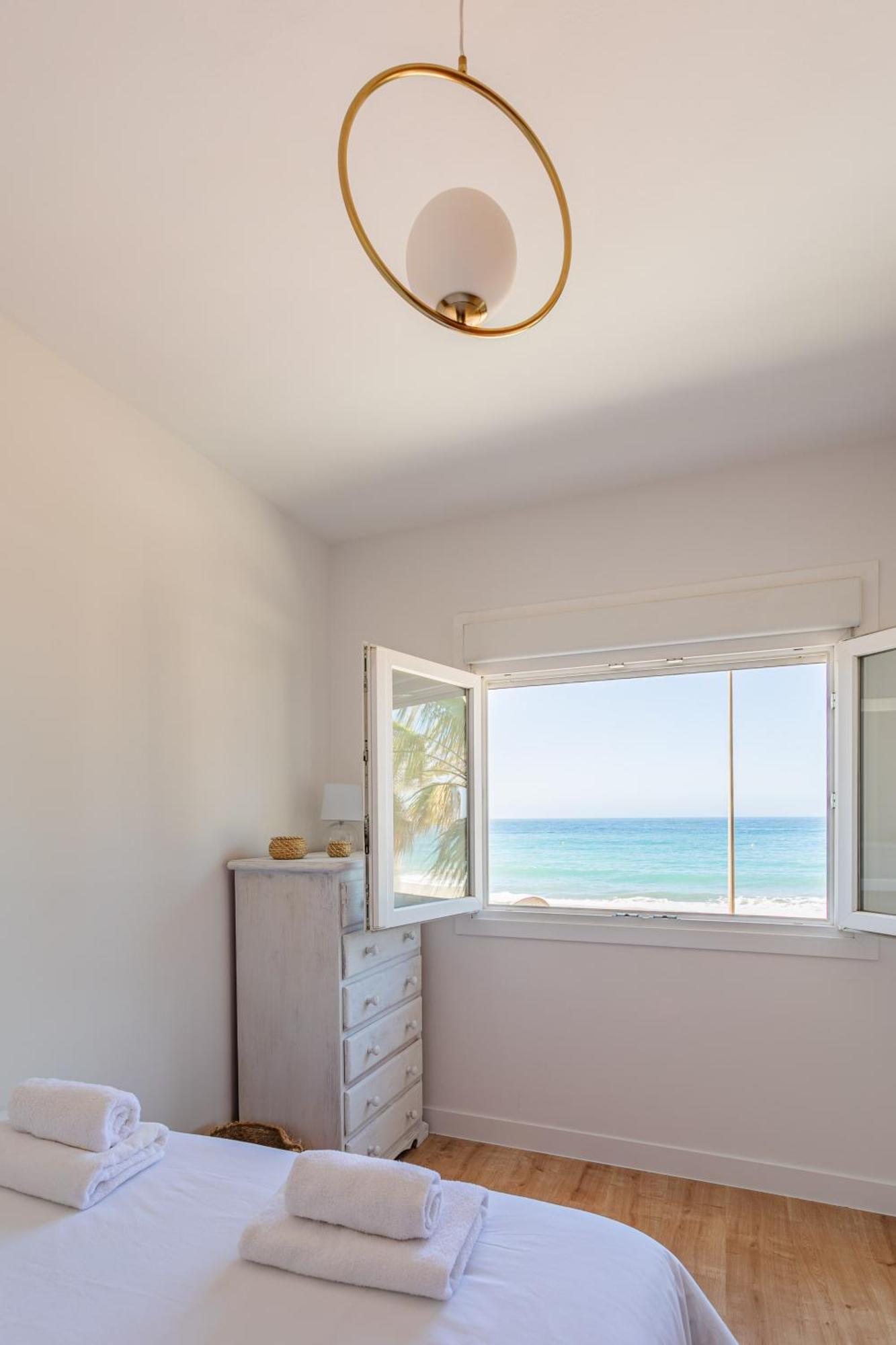 Trendyhomes Zapillo Beach - Primera Linea De Playa Almeria Exterior photo