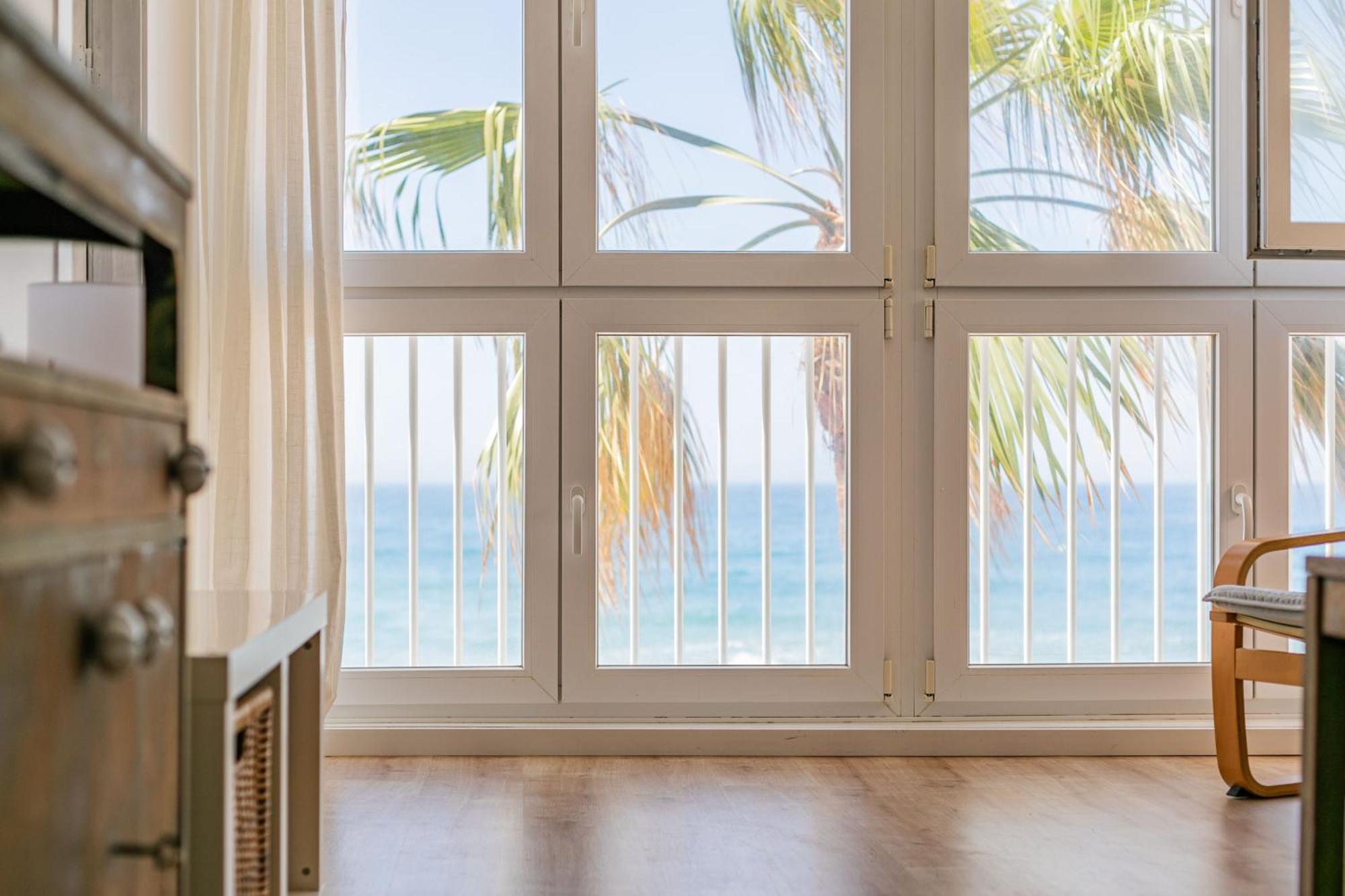 Trendyhomes Zapillo Beach - Primera Linea De Playa Almeria Exterior photo